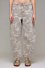 Load image into Gallery viewer, Sammie Tan Camo Barrel Jean
