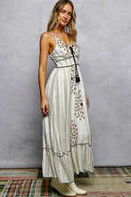 Load image into Gallery viewer, Gypsy Woman Dress
