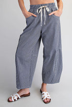 Load image into Gallery viewer, Boat Day Pant
