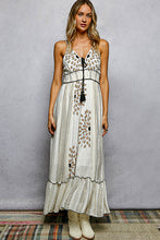 Load image into Gallery viewer, Gypsy Woman Dress
