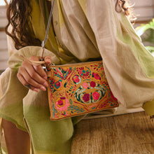 Load image into Gallery viewer, Midtown Crossbody, Bronzer
