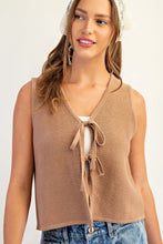 Load image into Gallery viewer, Tye Top
