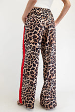 Load image into Gallery viewer, Track Star Pant
