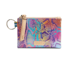 Load image into Gallery viewer, Consuela Pouch Steph
