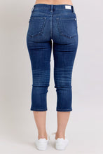 Load image into Gallery viewer, Judy Blue Capri
