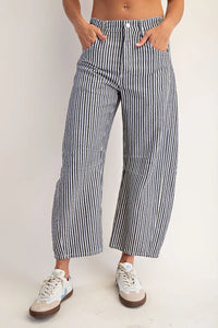 Shock Wave Barrel Jean