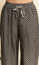 Load image into Gallery viewer, Rhinestone Diva Set
