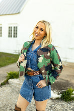 Load image into Gallery viewer, Ida Mae Cheyenne Camo Cropped Quilted Jacket
