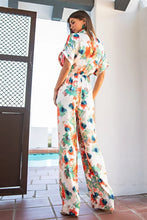 Load image into Gallery viewer, Feelin&#39; Floral Jumpsuit
