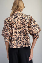 Load image into Gallery viewer, Leo Vibes Button Down
