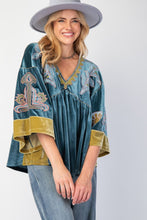 Load image into Gallery viewer, Val Velvet Top
