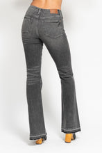 Load image into Gallery viewer, Washed Gray Flare Jean
