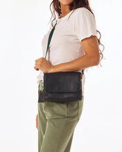 Load image into Gallery viewer, Consuela On The Town Evie
