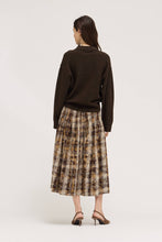 Load image into Gallery viewer, Carob Front Button Sweater
