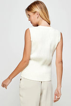 Load image into Gallery viewer, Granny's Sweater Vset
