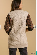 Load image into Gallery viewer, The Perfect Sweater Vest
